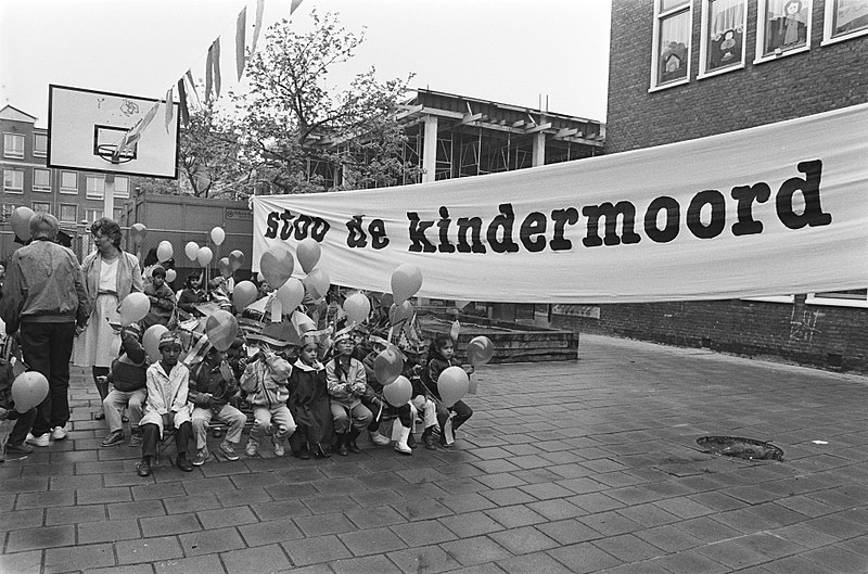 The Origins of Holland’s ‘Stop Murdering Children’ Street Safety Movement