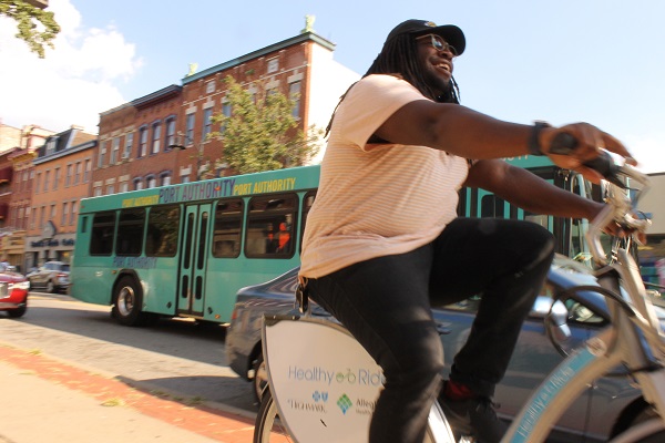 In Pittsburgh, Transit Passes Come With Bike-Share Access at No Extra Charge