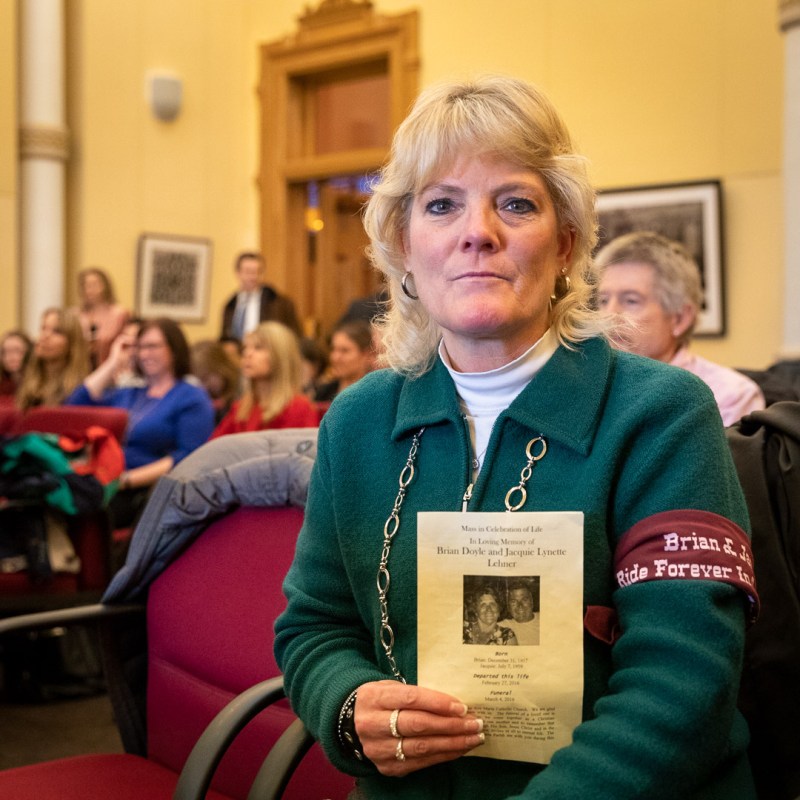 Colorado Bill Would — Finally — Ban Texting and Driving