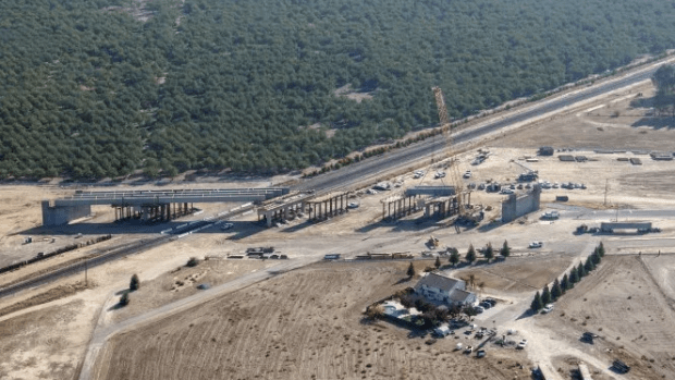 CA Congressman Introduces Bill to Fund High-Speed Rail