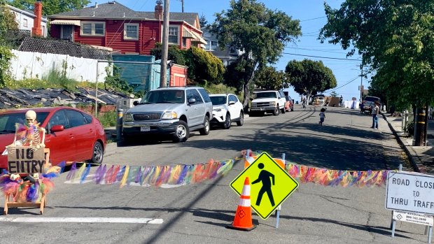 Oakland Paves Way for Open Streets Everywhere