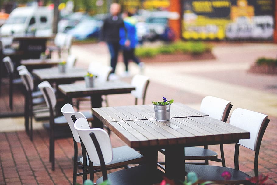 The Problem With Just Giving Streets to Restaurants