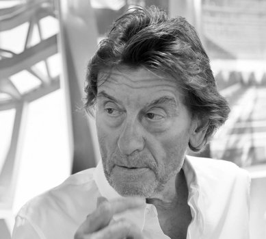 Don’t victim-blame architect Helmut Jahn for his tragic bike crash death