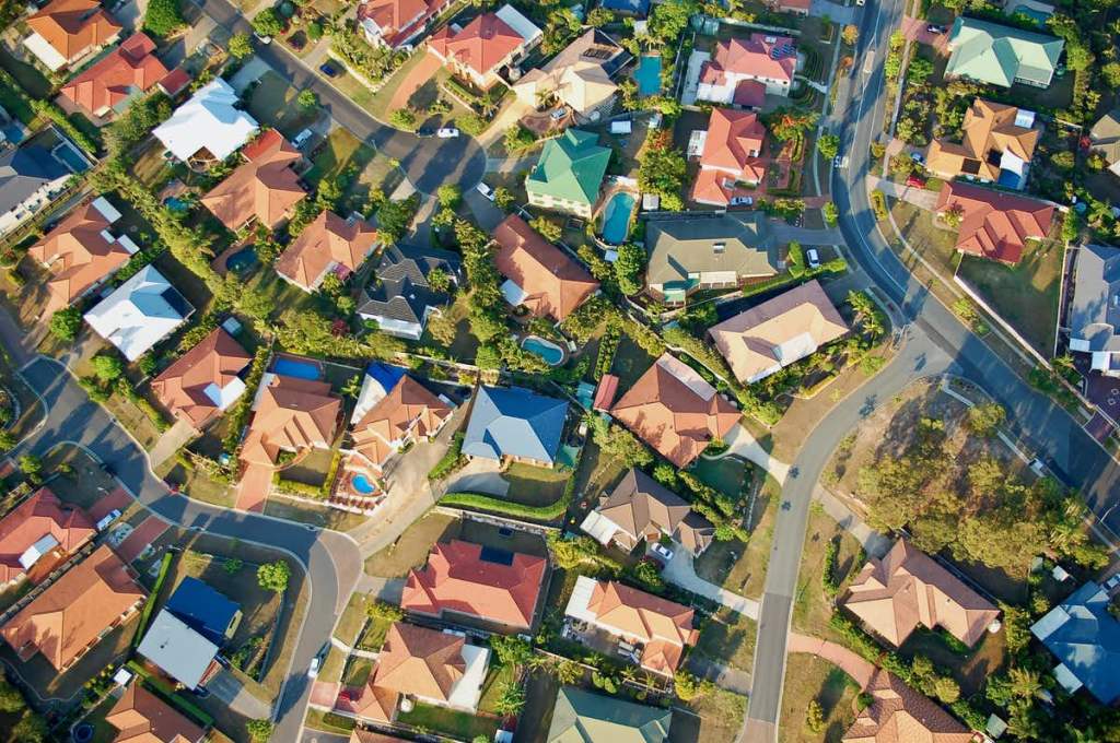 Study: Suburban Living the Worst for Carbon Emissions