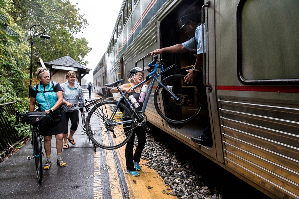 Opinion: Amtrak’s Patchwork Policies Could be Deterring the Most-Obvious Riders — Cyclists