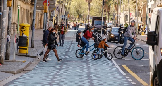 Q&A: Two Barcelona Bike Activists On Mobilizing Against ‘Bikelash’
