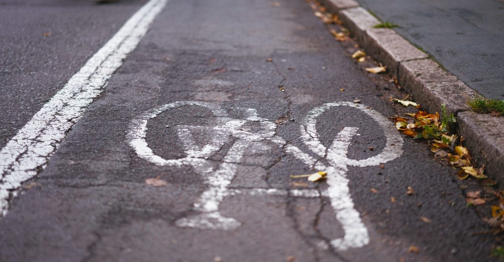 Study: Some Paint-Only Bike Lanes May Increase Crashes