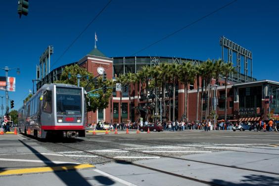 Giants, Padres Race Ahead of Other Teams on Bike/Transit Access
